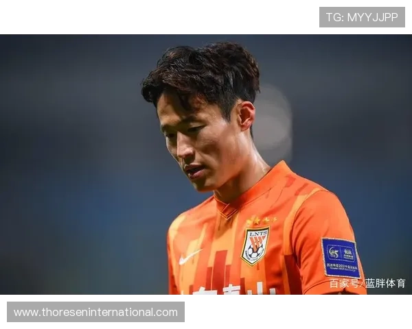 孙准浩居然私下爱吃这么土的街边小吃，跟赛场上完全两个人！